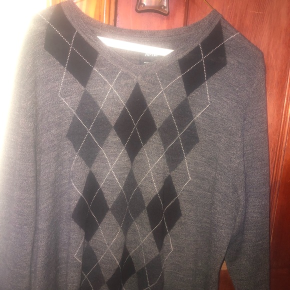 Gray men’s sweater - Picture 4 of 4